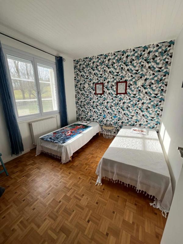 CHATEAU-L'EVEQUE Maison Château L'Evêque 116 m2  avec grand jardin 8