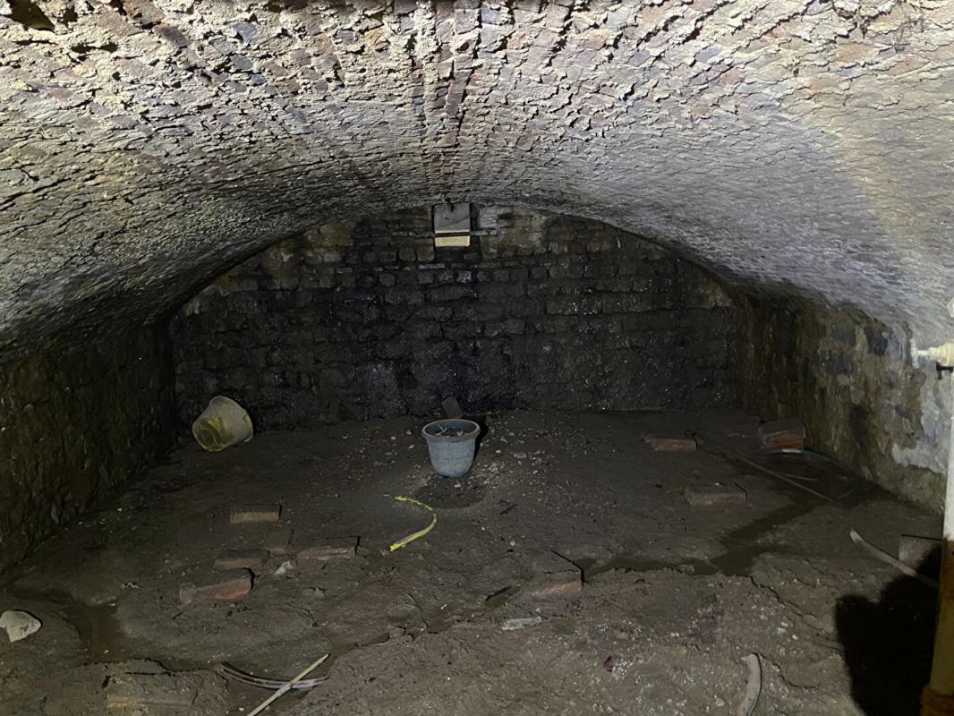 LE PIN Corps de ferme avec maison de 94 m² et 5.1 ha de pré 16