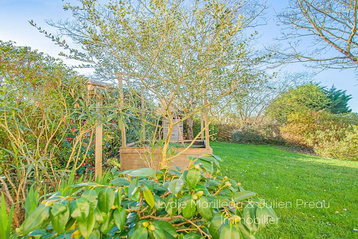 SAINT-SEBASTIEN-SUR-LOIRE Maison St-Sébastien-sur-Loire (6 pièces) 154m² 1