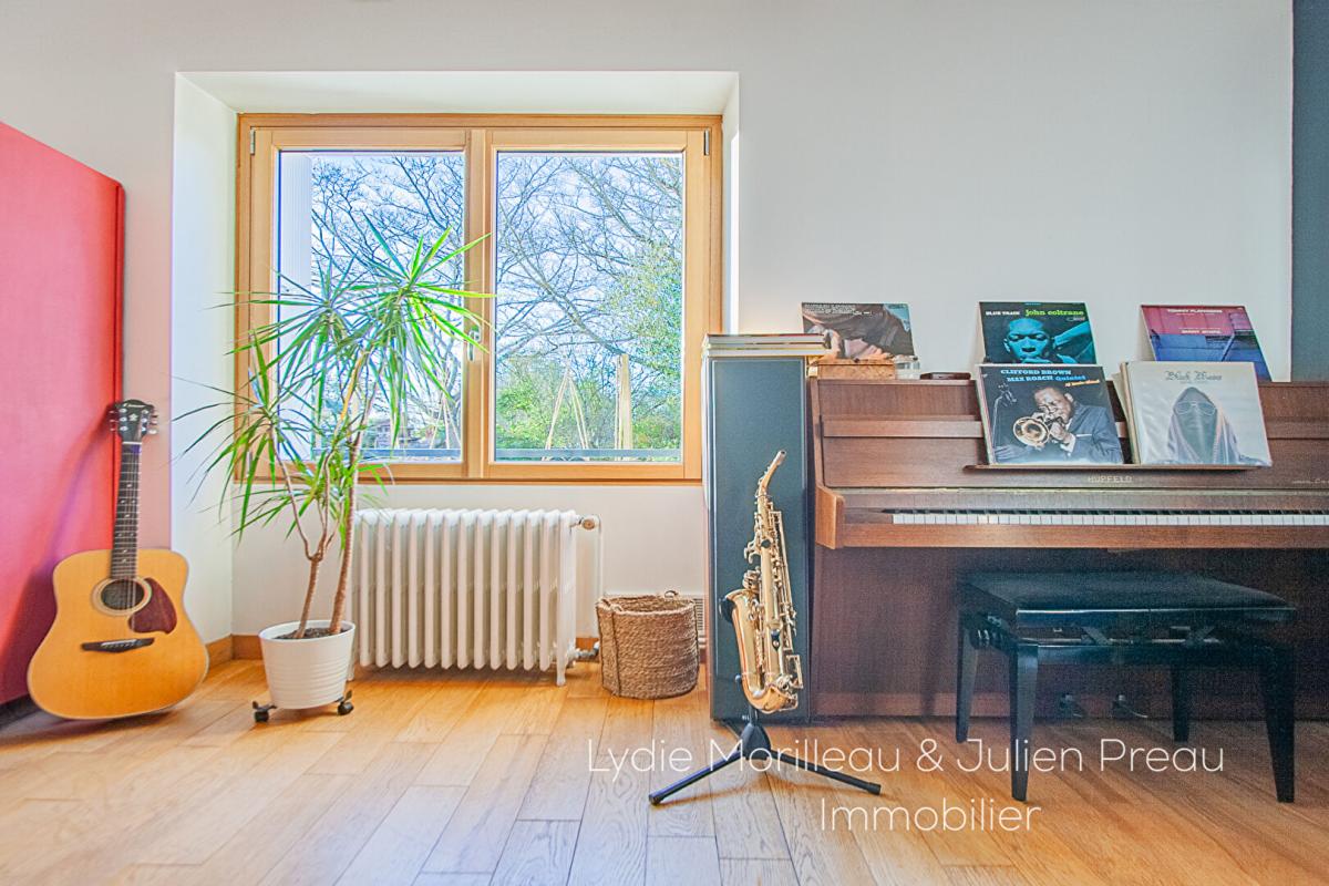 SAINT-SEBASTIEN-SUR-LOIRE Maison St-Sébastien-sur-Loire (6 pièces) 154m² 8