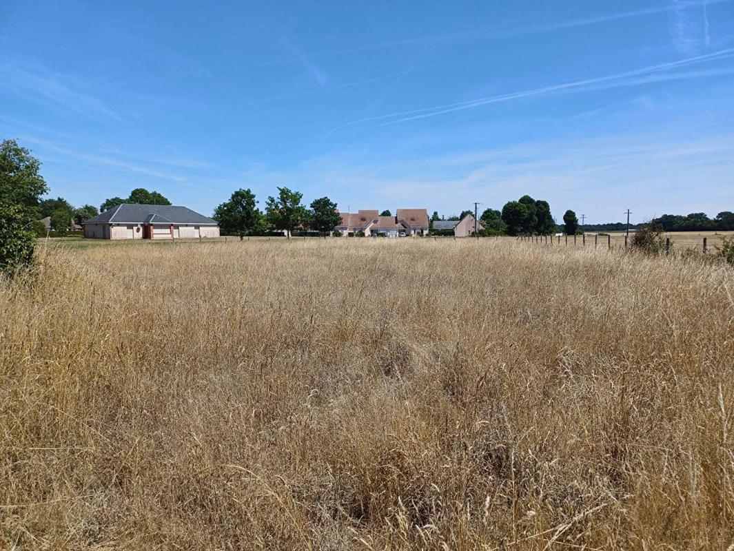 BRETEUIL Terrain constructible proche BRETEUIL SUR ITON 1800 m2 8