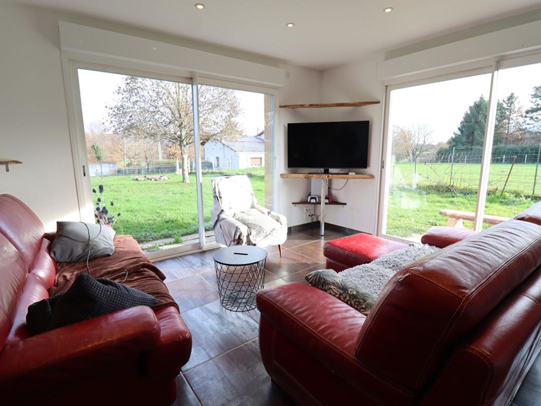 PESCHADOIRES Maison Peschadoires 7 pièce(s) 160 m2 environs + jardin +/-2000 m2 8