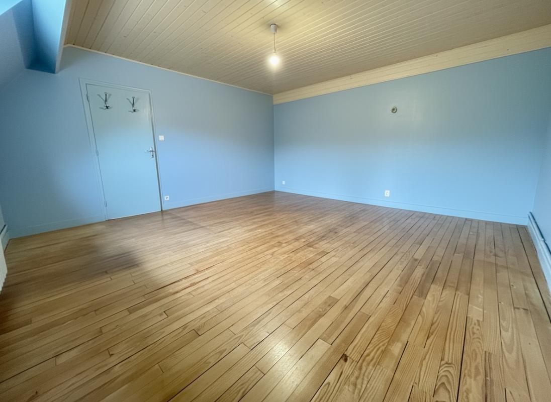 SOLIGNY-LA-TRAPPE Agréable maison  de 113 m² située dans village entre l'Aigle et Mortagne au Perche 11