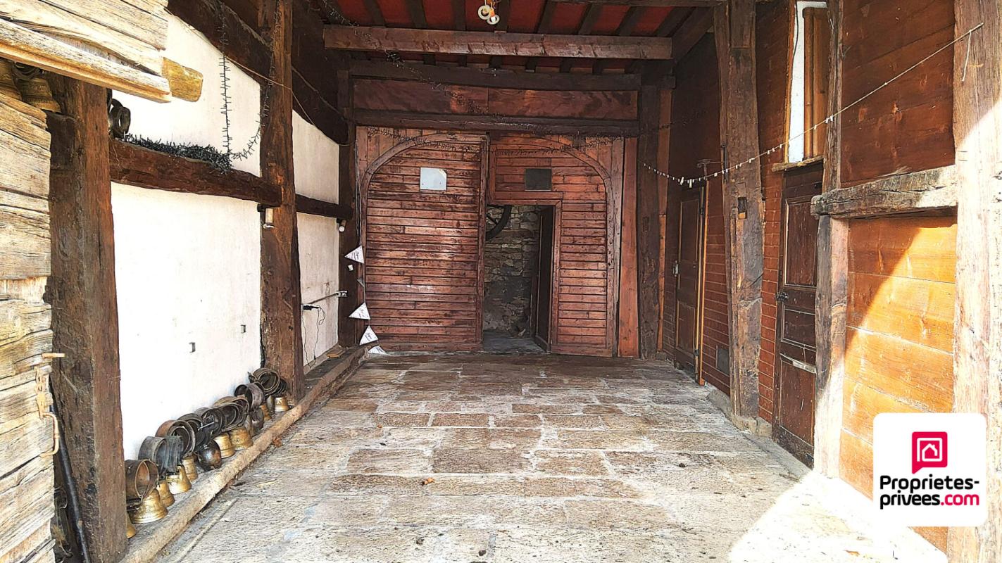 MONTECHEROUX Corps de ferme. Montécheroux 7 pièce(s) 150.4 m2 7