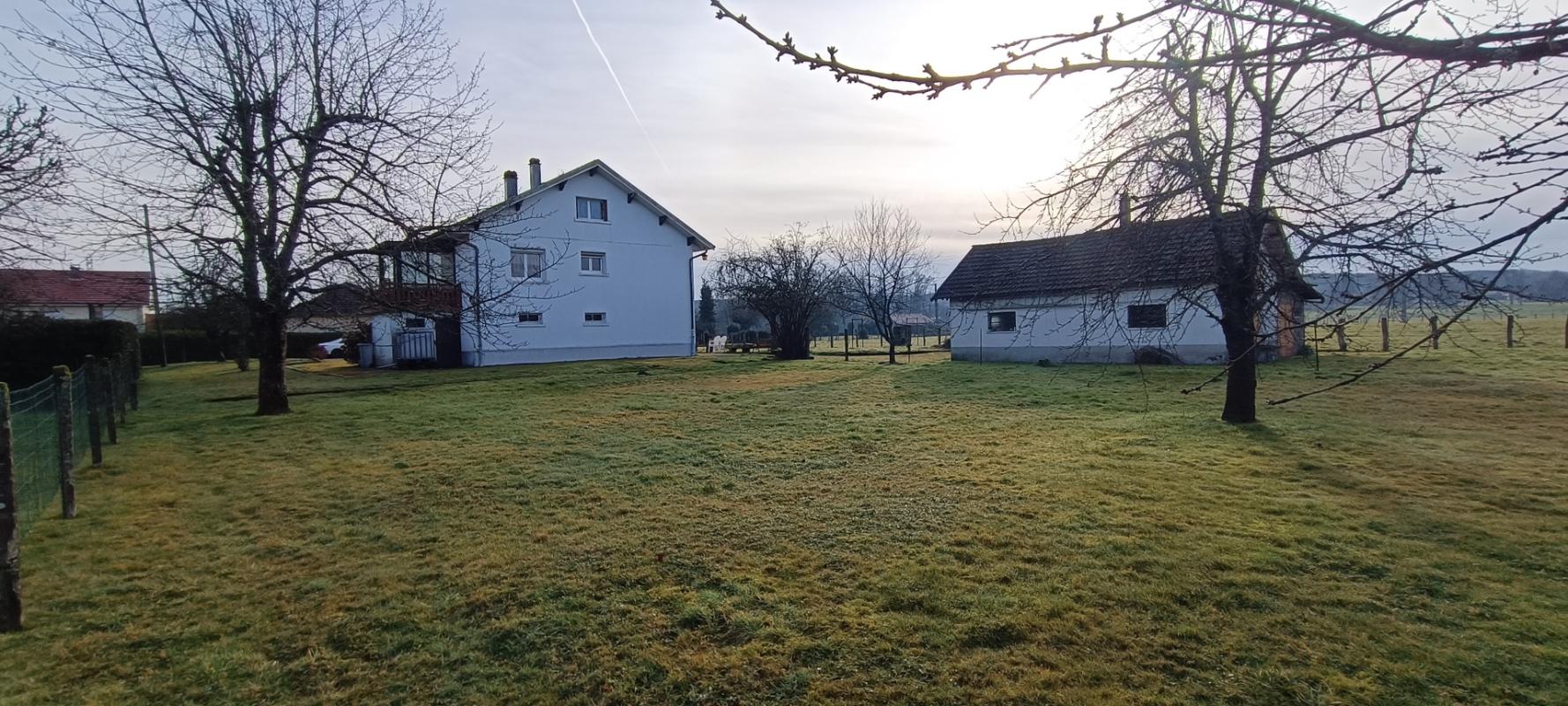 FOUGEROLLES Maison familiale -5 pièces - Fougerolles 2