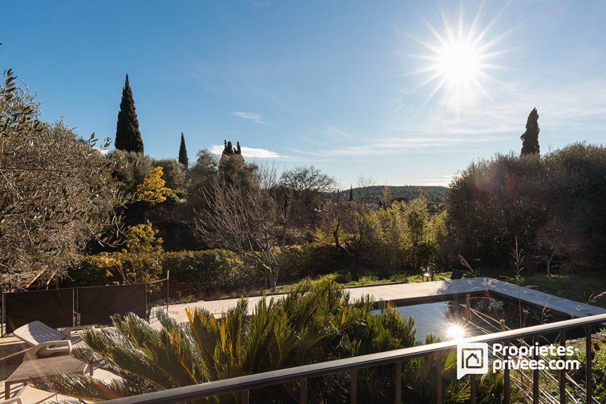 PEYMEINADE Maison individuelle avec piscine et dépendances - à pied du village de Peymeinade 13