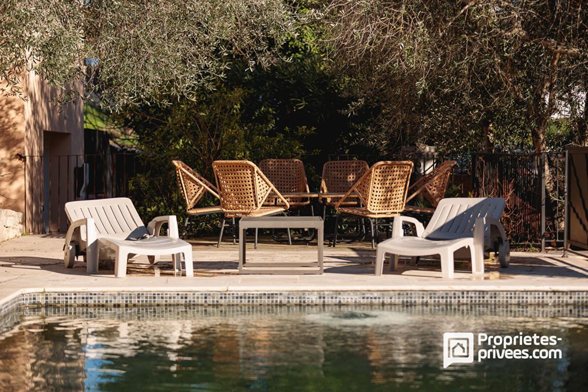 PEYMEINADE Maison individuelle avec piscine et dépendances - à pied du village de Peymeinade 15