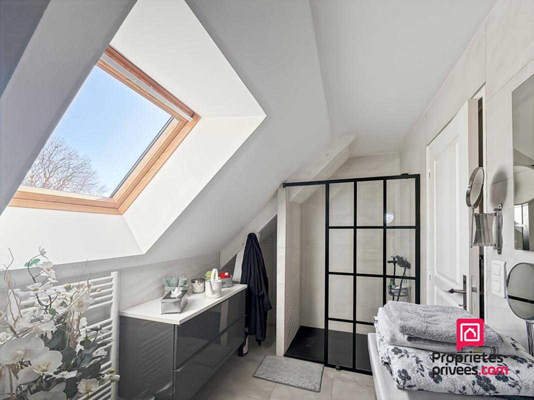 SAINT-GERMAIN-DES-CHAMPS Pavillon Saint Germain Des Champs 4 chambres 1ha de terrain 15