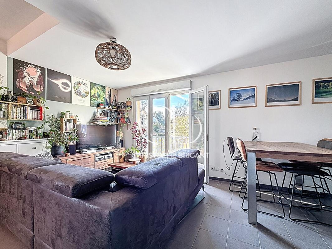 VILLEJUIF Appartement Villejuif 2 pièce(s) 61 m2 3