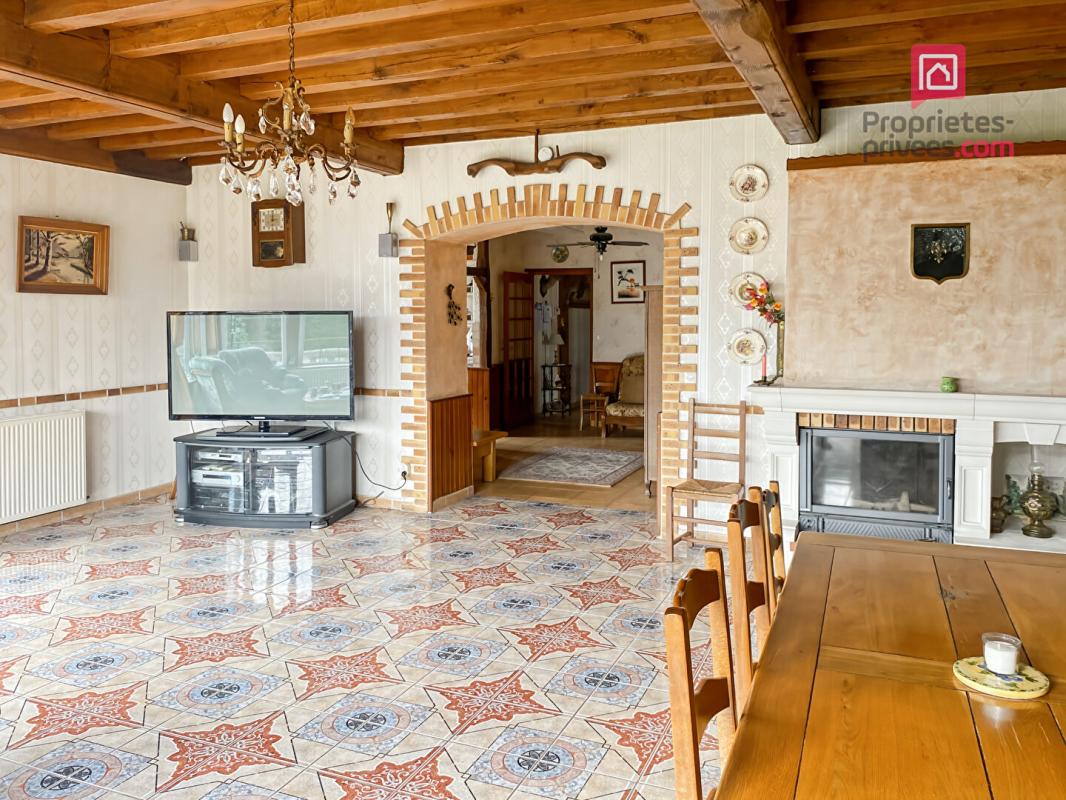 EPOISSES EXCLUSIF ! à 5km d'Epoisses, au coeur de ce bourg, Maison 8 pièces avec Grenier aménageable 3