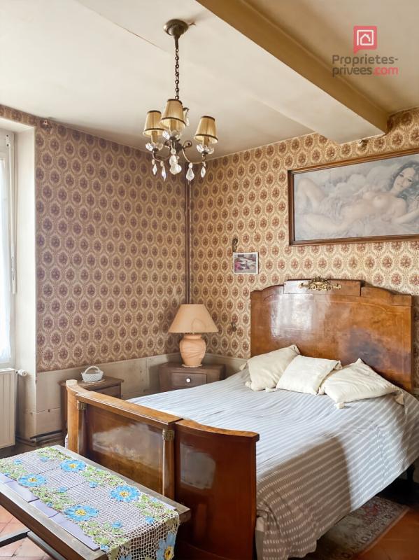 EPOISSES EXCLUSIF ! à 5km d'Epoisses, au coeur de ce bourg, Maison 8 pièces avec Grenier aménageable 7