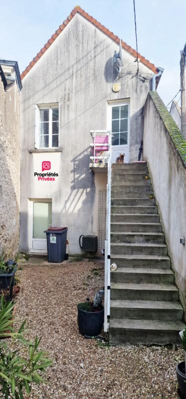 SELLES-SUR-CHER Immeuble de rapport - 90 m² - 4 pièces - local commercial et appartement T2 2