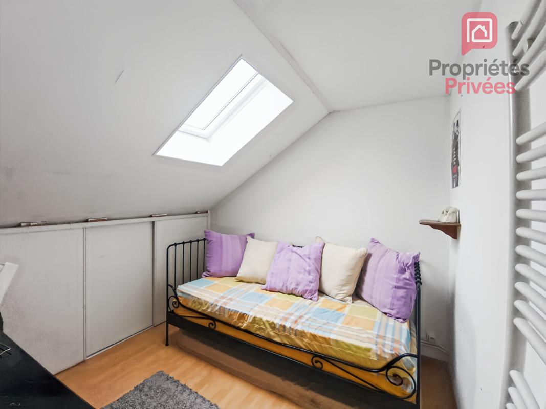 ROMILLY-SUR-SEINE Maison Romilly Sur Seine 6 pièce(s) 143 m2 11