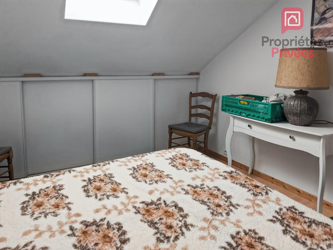 ROMILLY-SUR-SEINE Maison Romilly Sur Seine 6 pièce(s) 143 m2 12