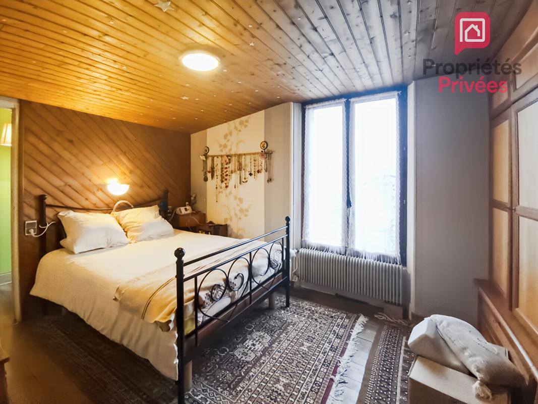 ROMILLY-SUR-SEINE Maison Romilly Sur Seine 6 pièce(s) 143 m2 9