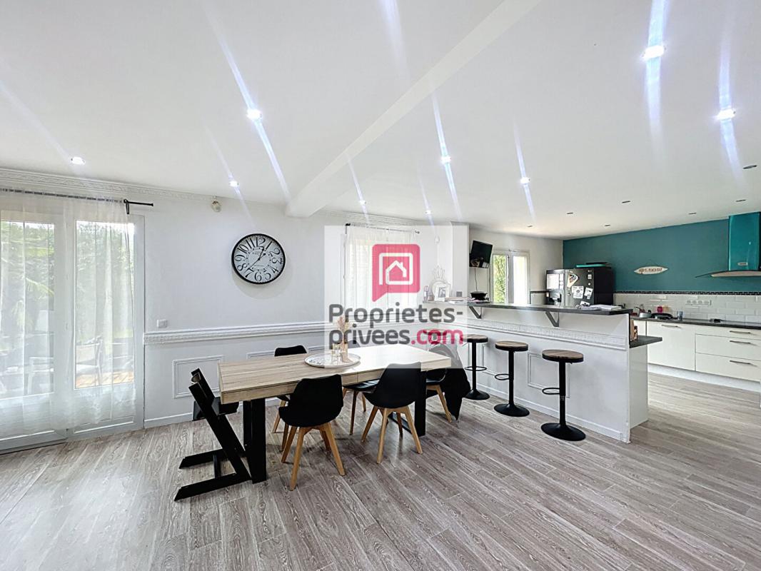 LE PERRAY-EN-YVELINES maison familiale avec 6 chambres 2