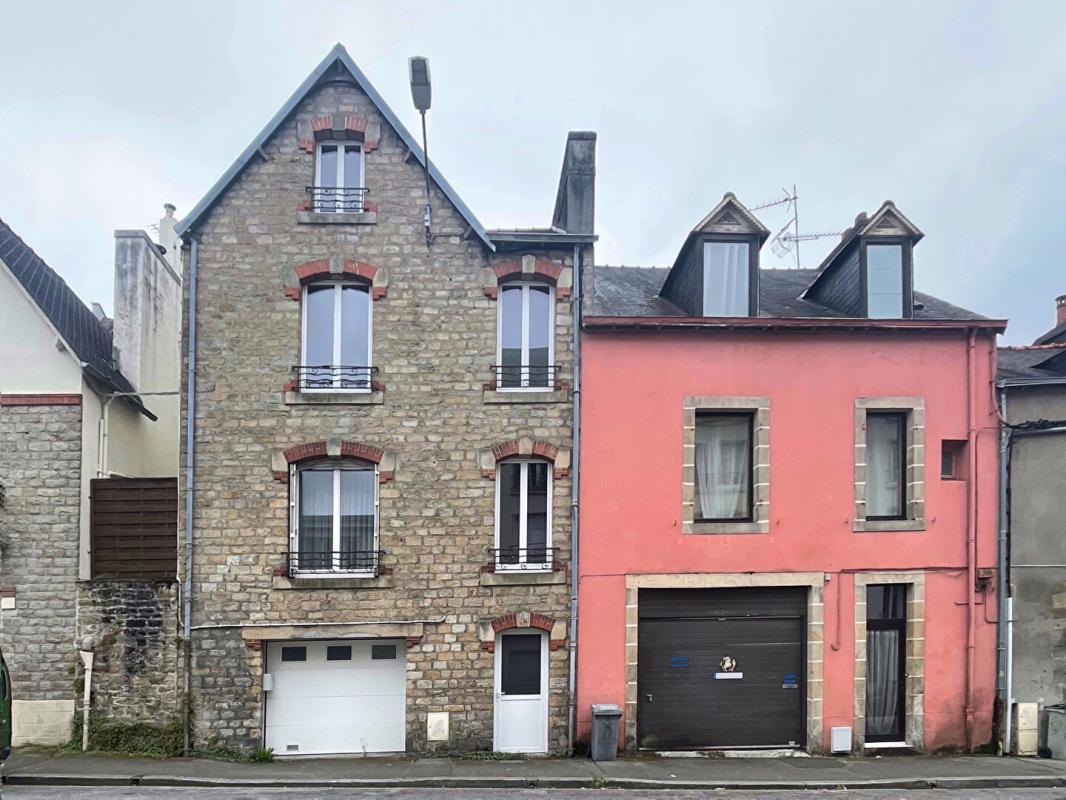 QUIMPER Maison années 30 à rénover avec garage et jardin (quartier Gare Quimper) 1