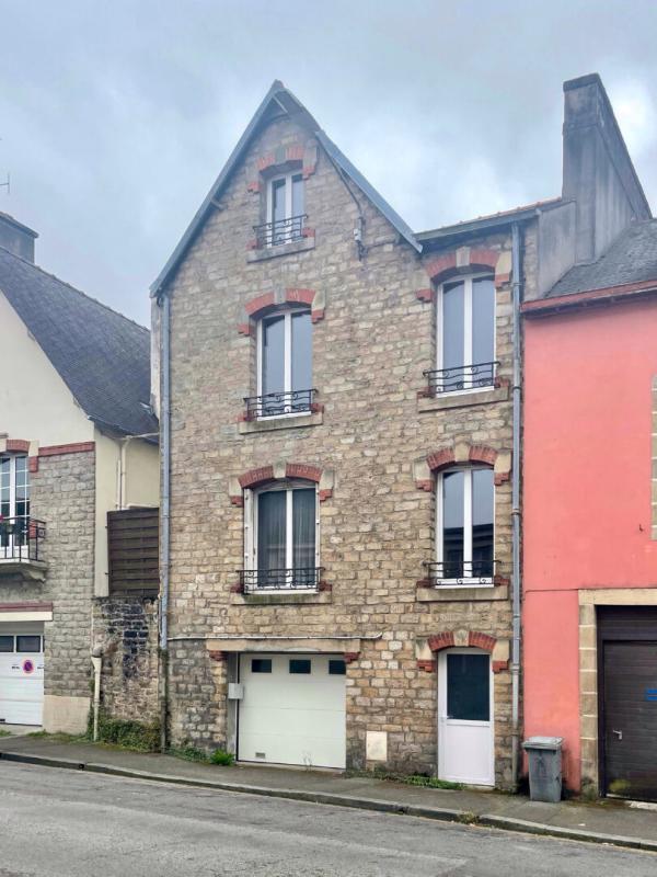 QUIMPER Maison années 30 à rénover avec garage et jardin (quartier Gare Quimper) 14