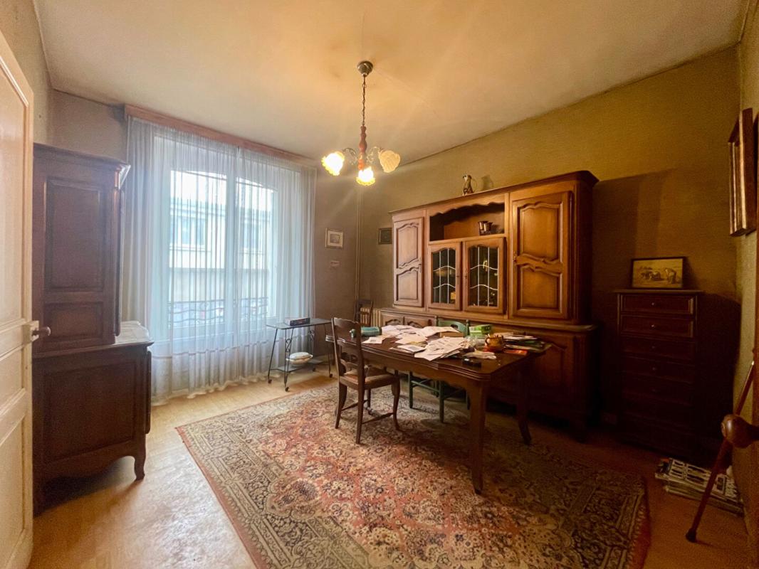 QUIMPER Maison années 30 à rénover avec garage et jardin (quartier Gare Quimper) 5