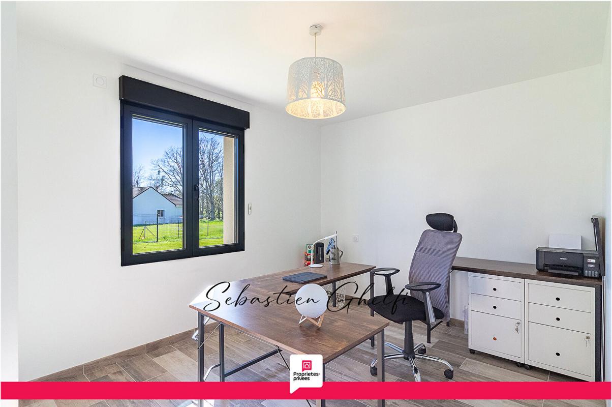 ROMORANTIN-LANTHENAY belle maison avec 3 chambres dont 1 suite-salle de sport-double garage 11