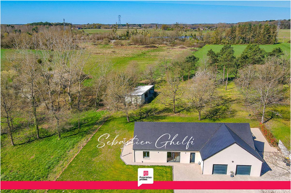 ROMORANTIN-LANTHENAY belle maison avec 3 chambres dont 1 suite-salle de sport-double garage 2