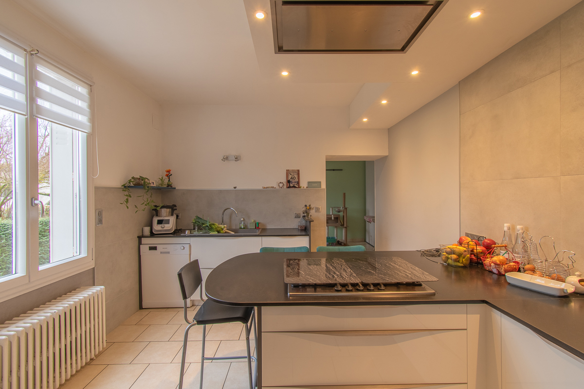 MEREAU Maison Mereau 10 pièce(s) 286 m2 5