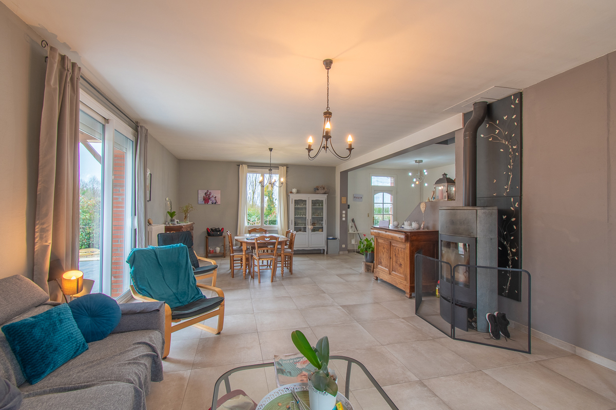 MEREAU Maison Mereau 10 pièce(s) 286 m2 2