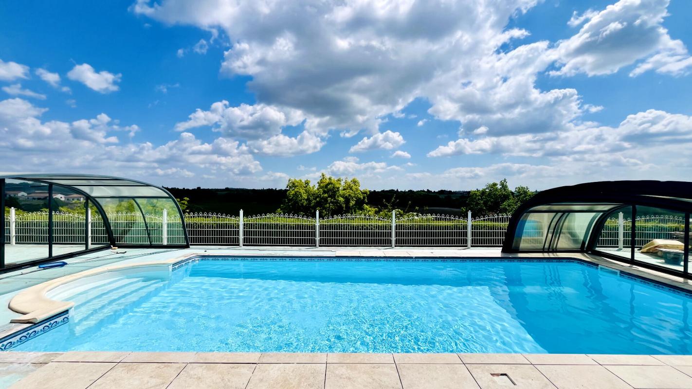 COMBEFA Maison en pierre de caractère, 6 pièce(s) 158 m2 12