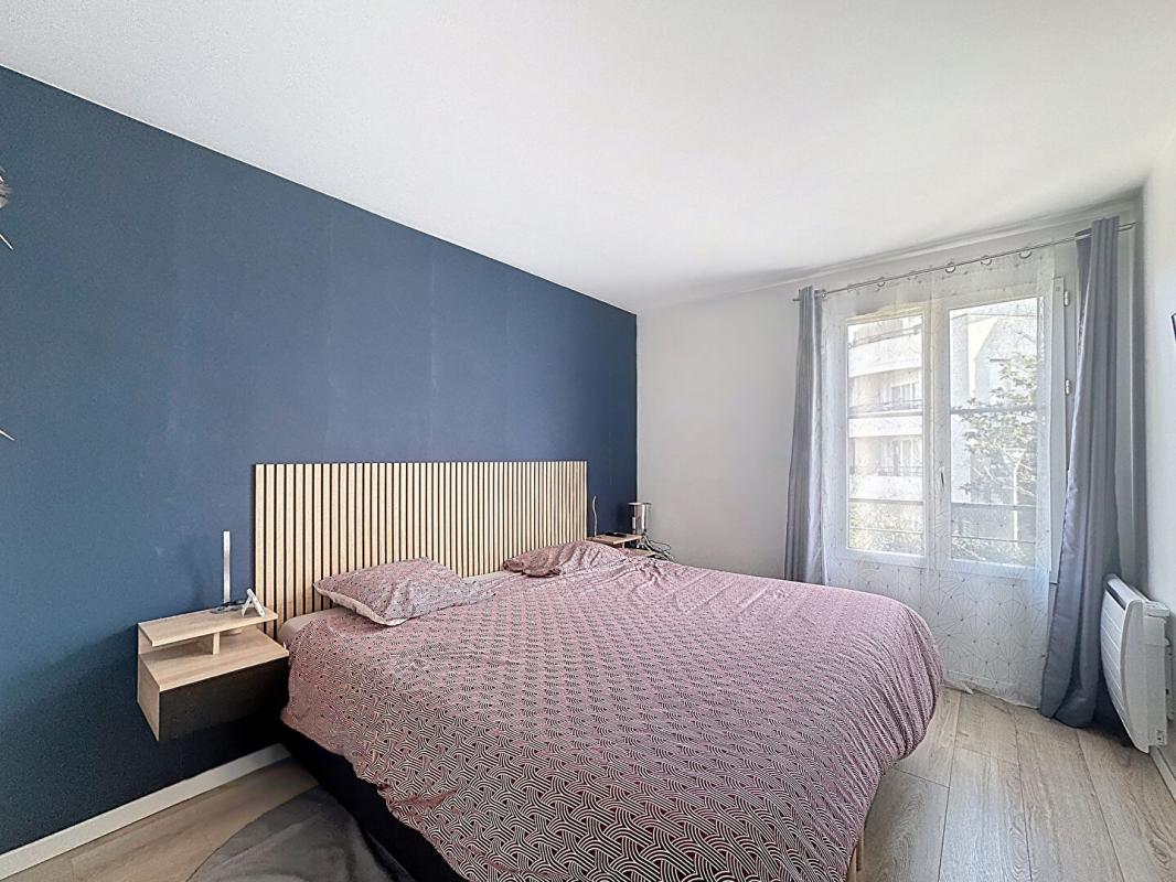 ELANCOURT T3 OUEST AVEC BALCON  CHARME & CONFORT IMMÉDIAT 7