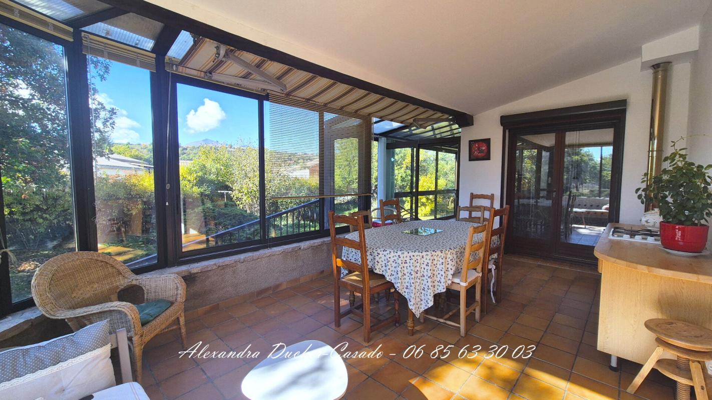 SISTERON Maison d'habitation avec atelier et annexes 7