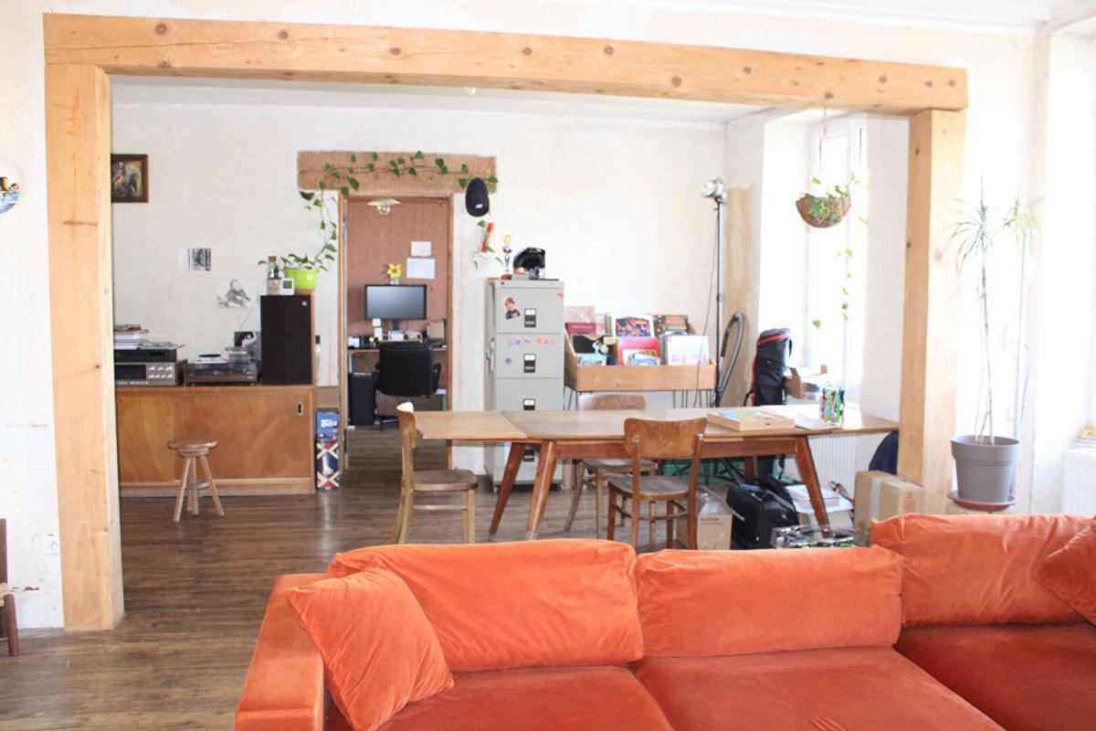 LANGOGNE Maison  avec jardin , garage et appartement indépendant 3