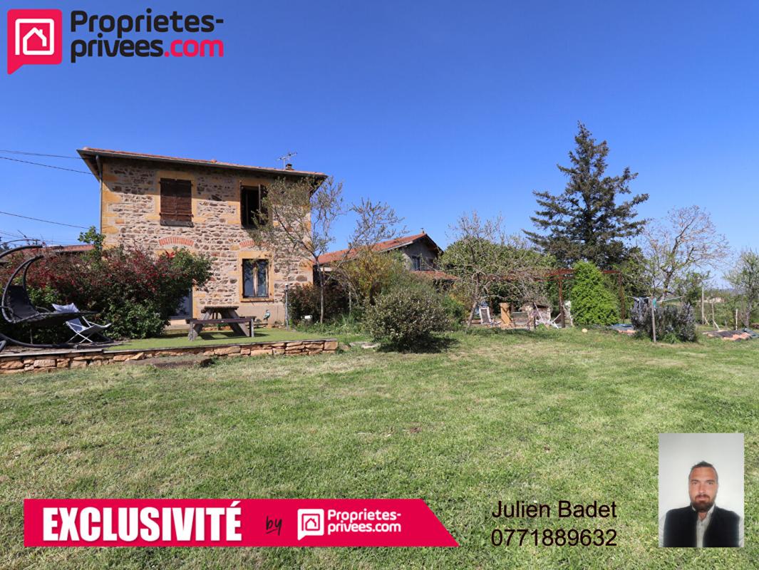 SAINT-VERAND Maison 6 pièces Saint Vérand  +/-120 m2 avec annexes et vue sur Monts du Lyonnais 1