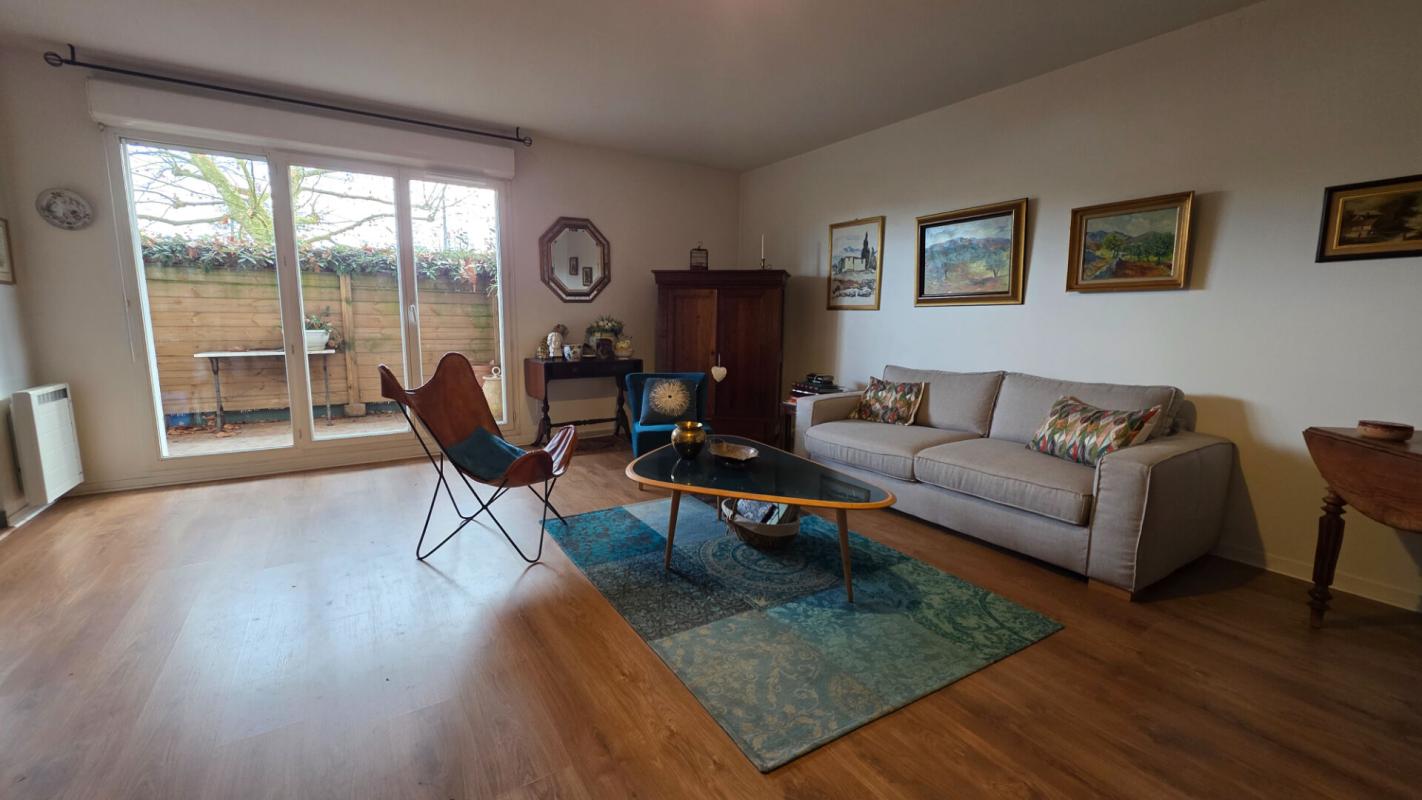 BORDEAUX Appartement 3 pièces RDC Bordeaux Caudéran - Pasteur 2 places de parking 7