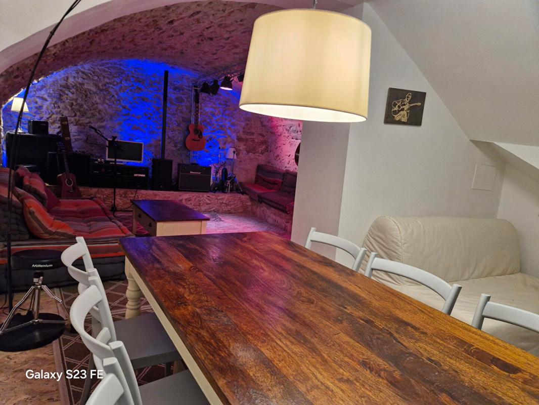 LE THORONET Au Thoronet: APPARTEMENT F2 avec Atelier et Cave voûtée en pierre 12