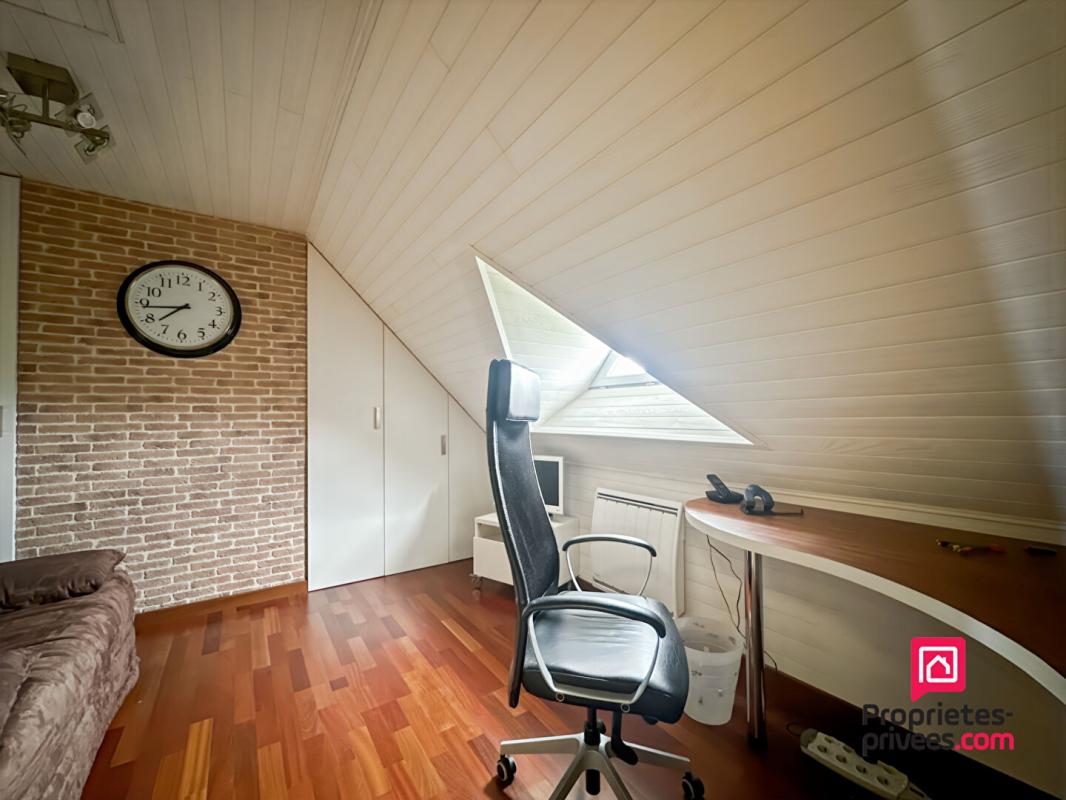 AVALLON Pavillon Avallon sur sous sol avec terrain 13