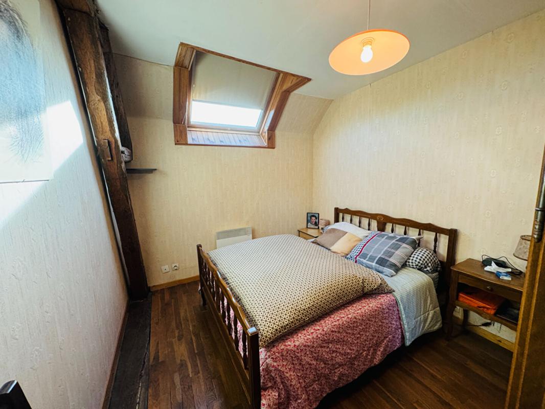 SAINT-LEGER-LE-PETIT Jolie maison ancienne à Saint Léger le Petit 11