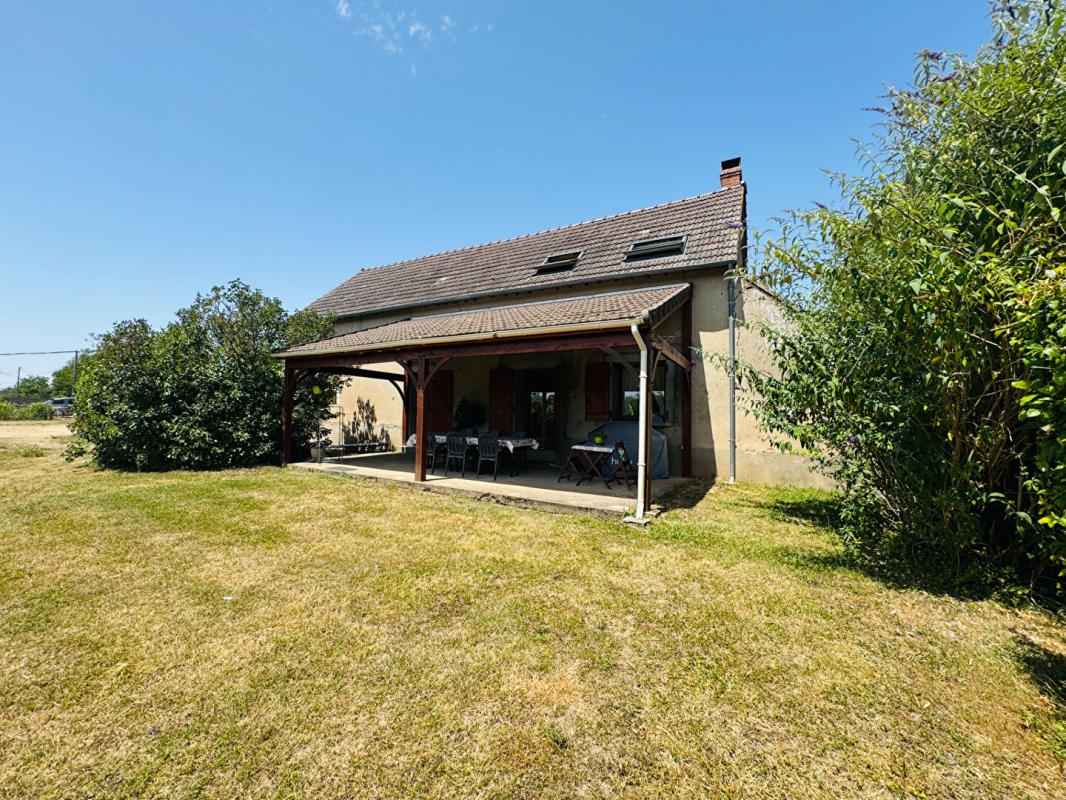 SAINT-LEGER-LE-PETIT Jolie maison ancienne à Saint Léger le Petit 2