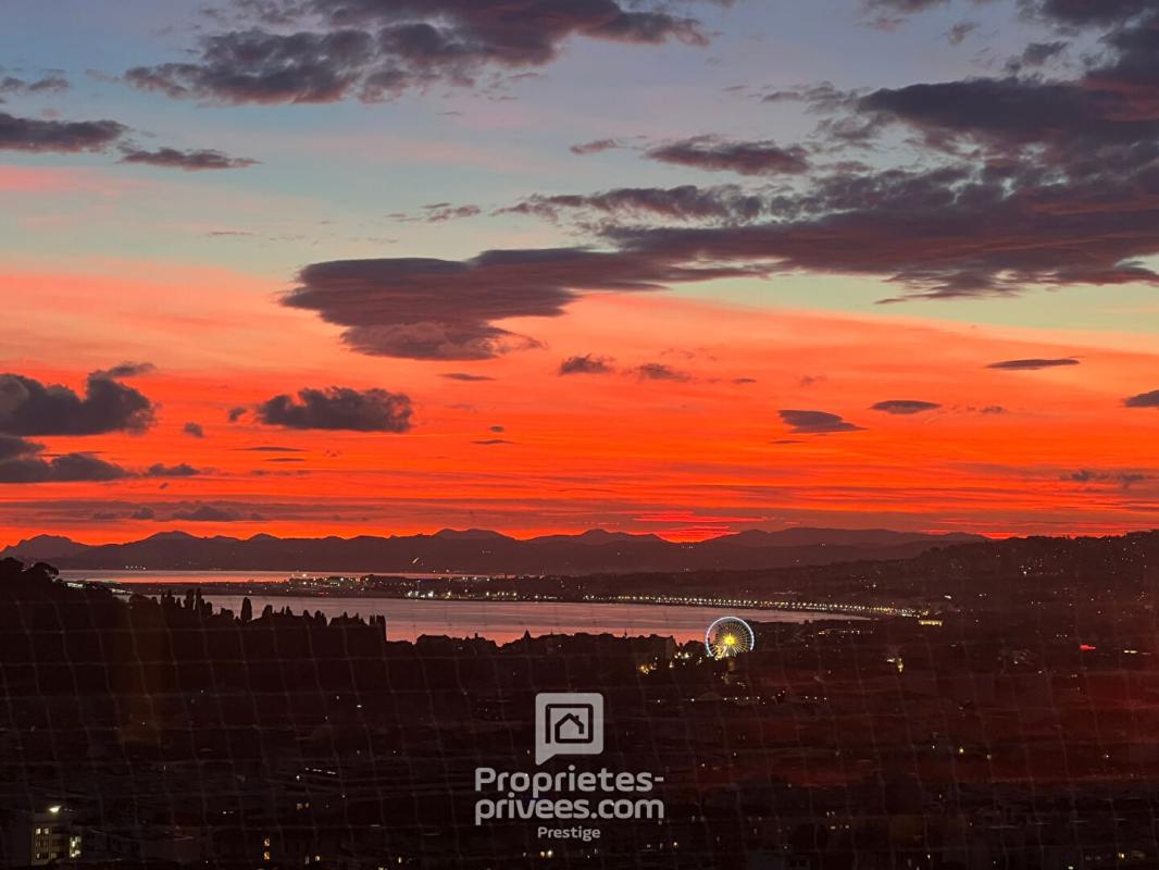 NICE NICE MONT BORON Vue mer exceptionnelle, Appartement 3 pièces avec jardin 2