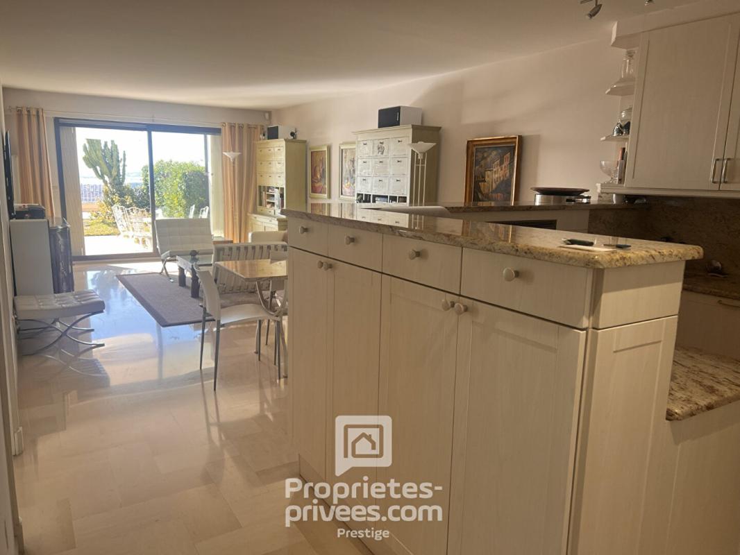 NICE NICE MONT BORON Vue mer exceptionnelle, Appartement 3 pièces avec jardin 8