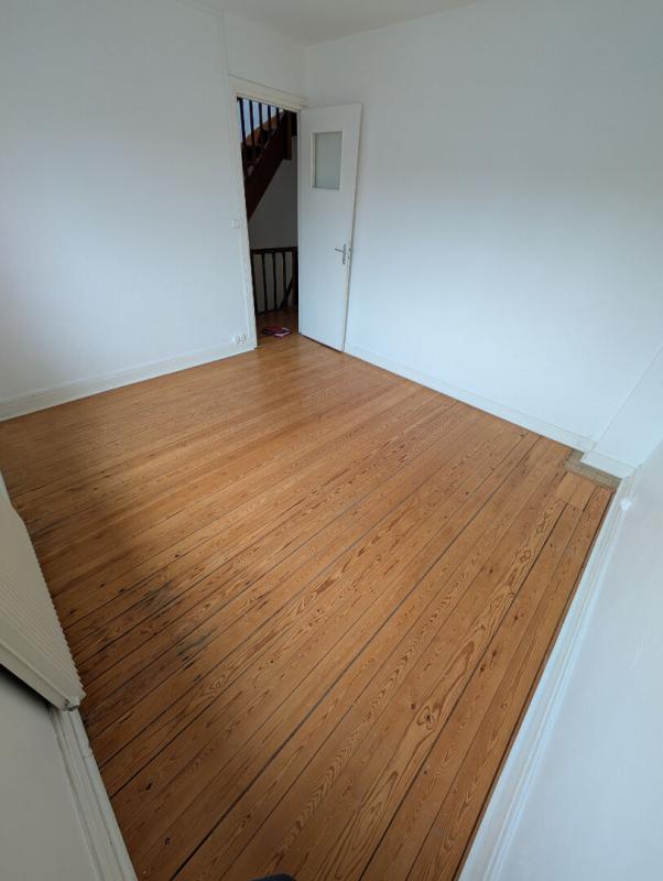 FACHES-THUMESNIL Maison Faches Thumesnil 5 pièce(s) 133 m2, 109 m2 CARREZ 10