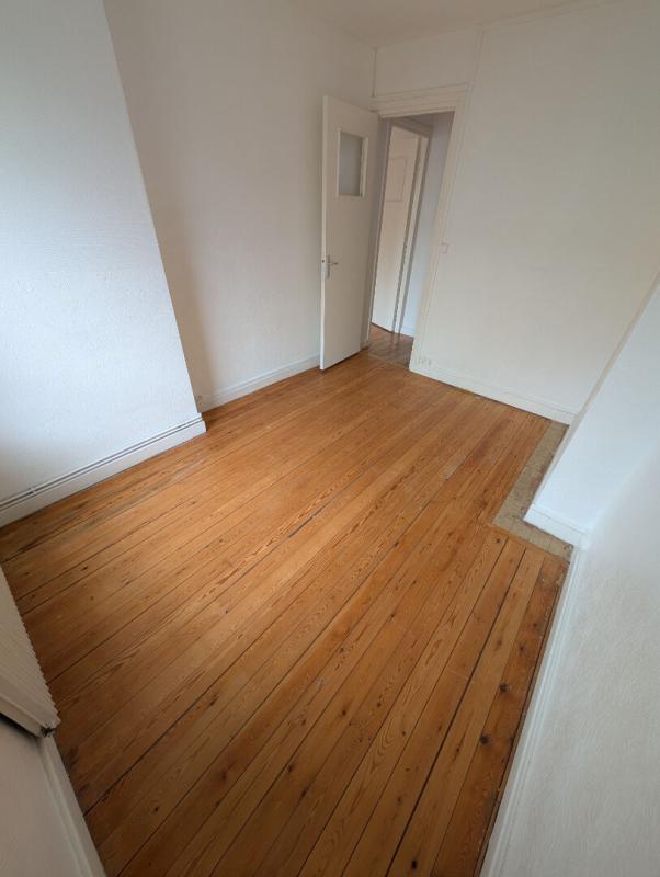 FACHES-THUMESNIL Maison Faches Thumesnil 5 pièce(s) 133 m2, 109 m2 CARREZ 8