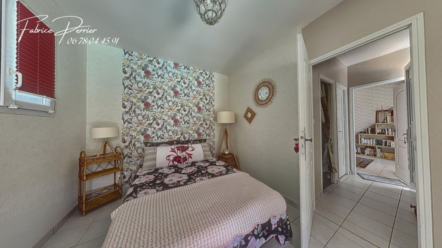 MONTBOUCHER-SUR-JABRON MAISON 147 m2 avec piscine 14