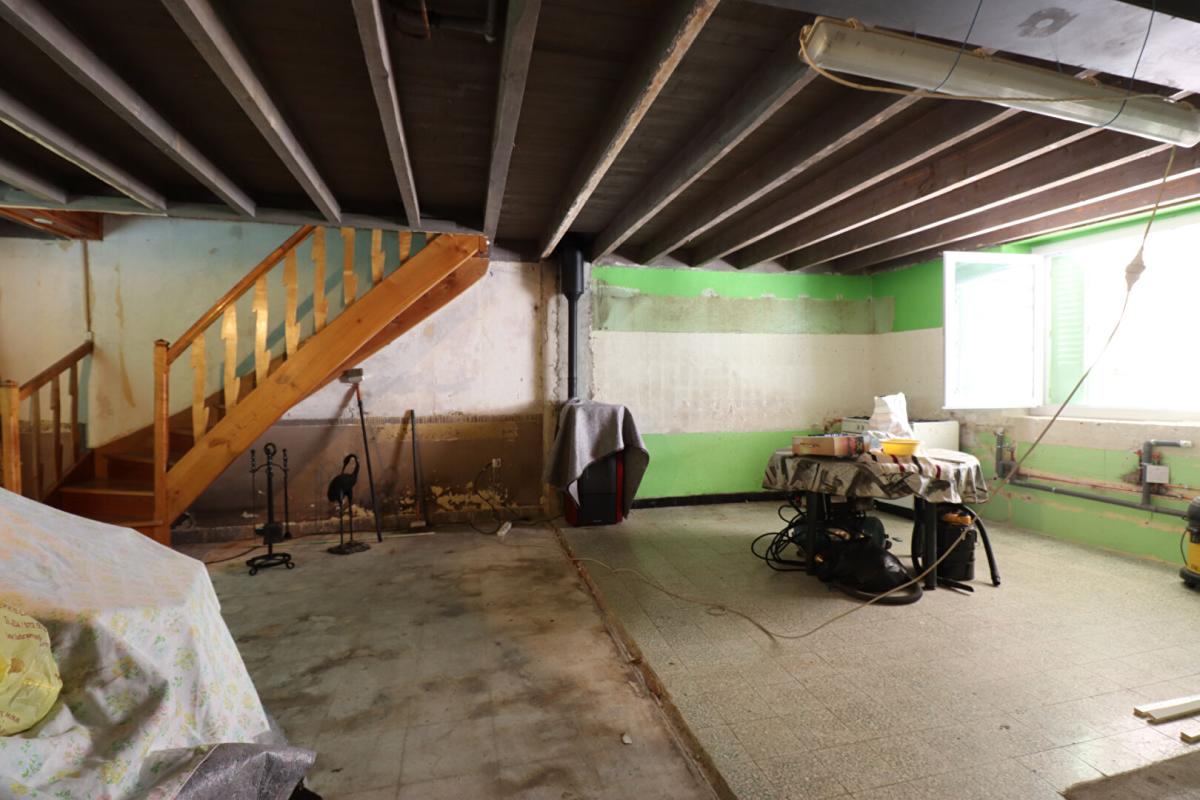 MARAT Maison Marat 8 pièces  +/-170 m2 + grange et jardin et 5ha de terrain 9