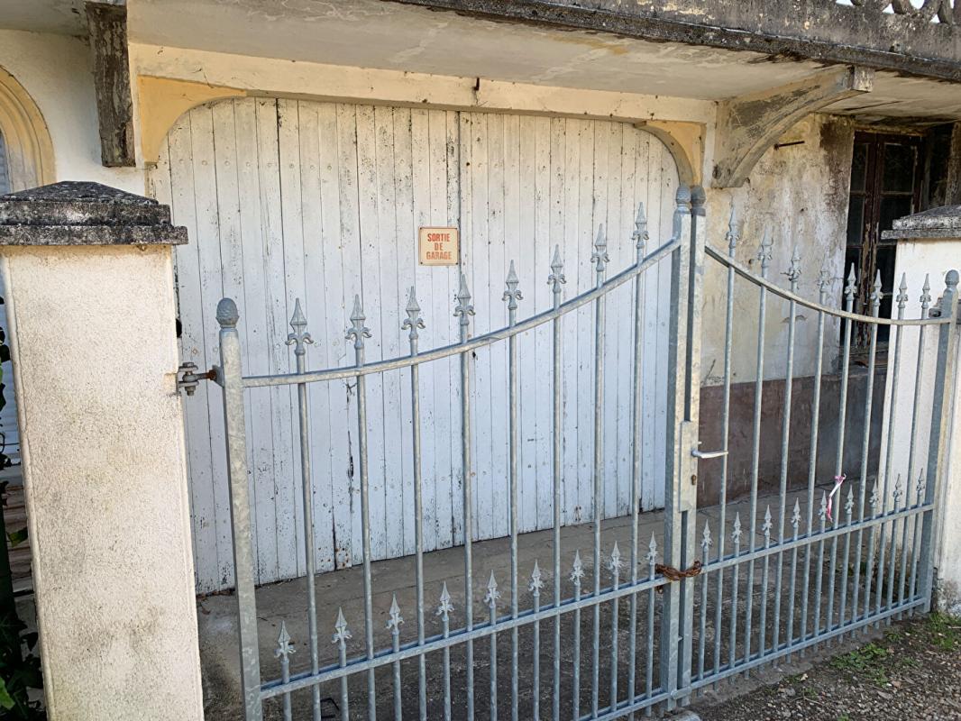 VELINES MAISON À RÉNOVER 120 m² - FORT POTENTIEL - 53 800 2