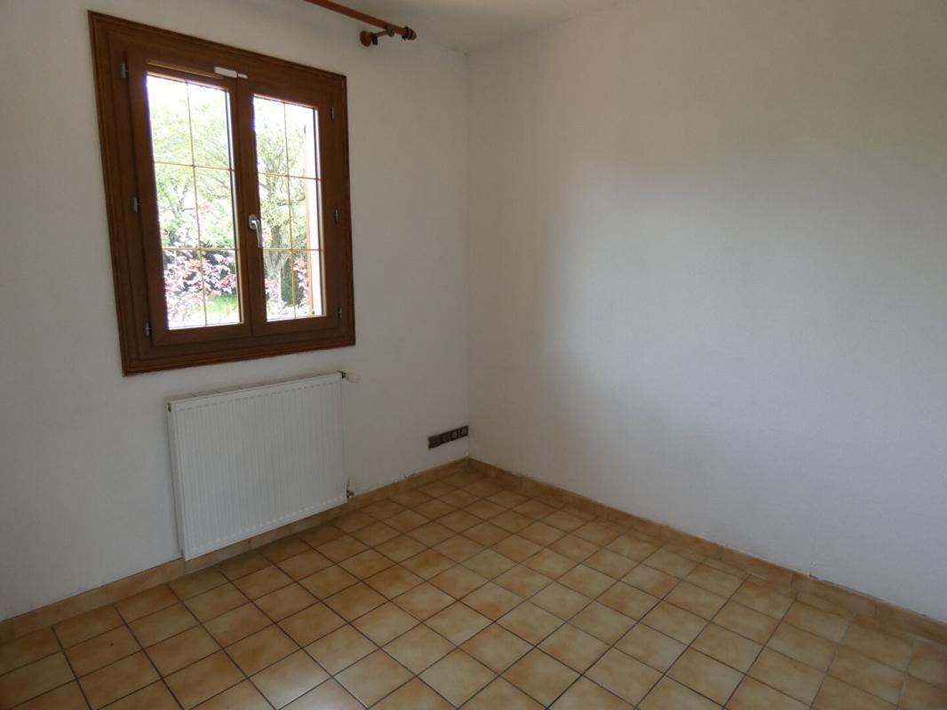 LIMETZ-VILLEZ Maison familiale 155 m2+ exeptionnel sous sol 6