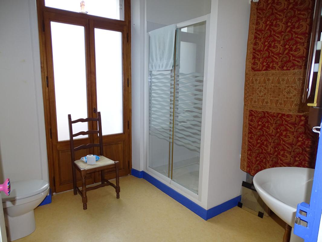 MONTIGNAC Maison Montignac Lascaux 7 pièce(s) 196 m2 14