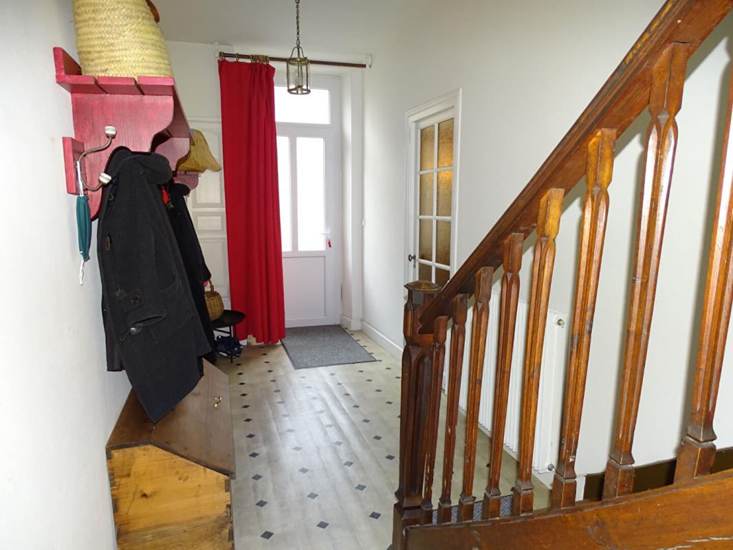 MONTIGNAC Maison Montignac Lascaux 7 pièce(s) 196 m2 8