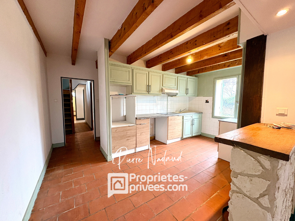 MENESPLET Maison Menesplet 4 pièces 3 chambres et bureau 4