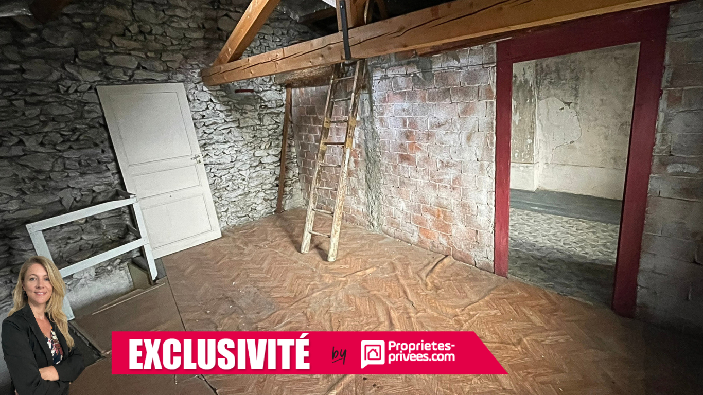 THIZY MAISON DE VILLE + DÉPENDANCES, Á RÉNOVER 10