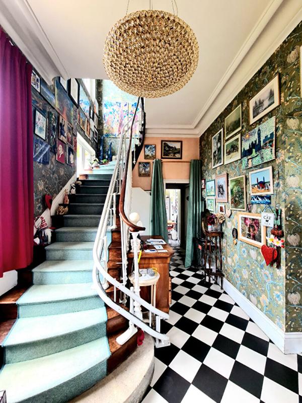 LOUVIERS LOUVIERS 27400 hyper centre ville - Propriété de caractère de 240 m2 - 5 chambres + une maison d'amis de 75 m2 rénovée sur 1.200 m2 de terrain plat - Prix : 556.000 7